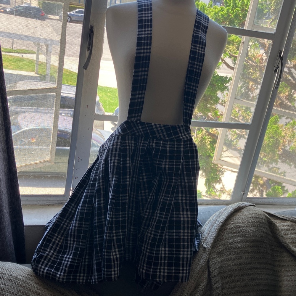 Chic Black and White Plaid Skirt